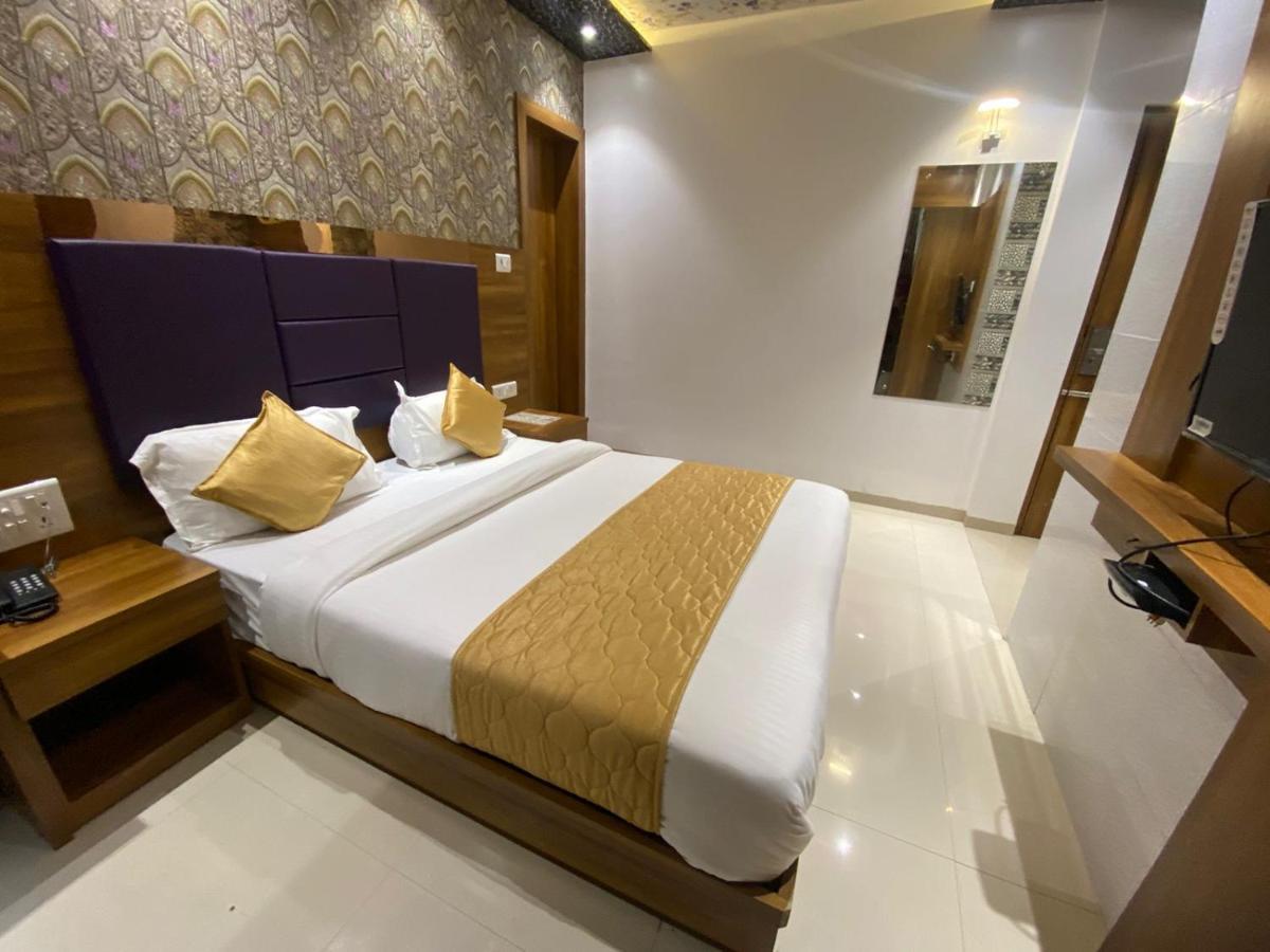 Hotel Bkc Crown - Near Trade Centre, Visa Consulate Mumbai Exterior foto